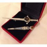 2 silver Scottish brooches/kilt/shawl pins.