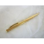 A 9ct gold "Yard o Lead" propelling penc