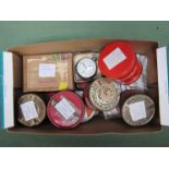 A box of pocket watches, movements,