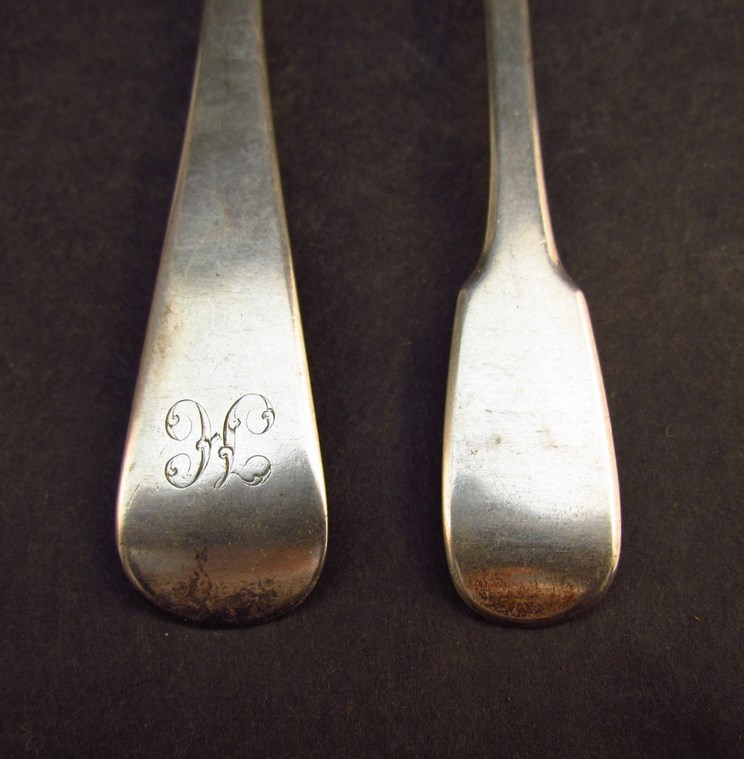 An Alice & George Burrows II silver table spoon, London 1817 and a silver dessert spoon, - Image 2 of 3