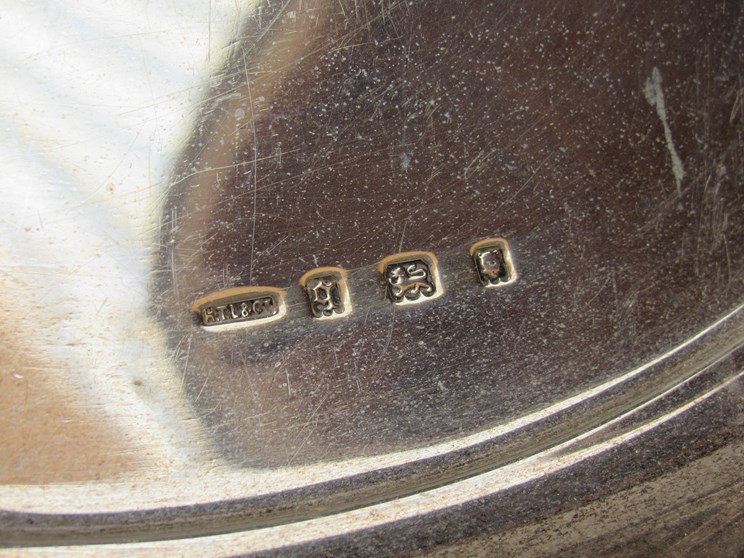 A 1930's silver tray with Masonic inscription, London 1931, - Image 3 of 3