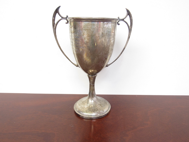 A Robert Pringle & Sons silver engraved trophy "Best Young Whiteside Cock Cup", - Image 3 of 3