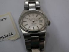 A ladies Omega automatic seamaster cosmic 2000 wristwatch
