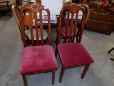 A pair of chairs