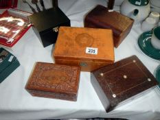 A quantity of jewellery boxes/wooden boxes