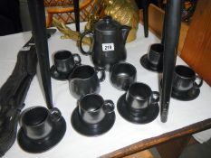 A prinknash pottery tea set (15 pieces)