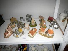 A collection of Lilliput lane & David Winter cottages etc.