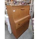 A teak effect bureau