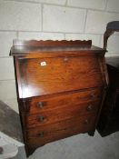 A good quality oak bureau