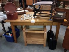 An oak kitchen table