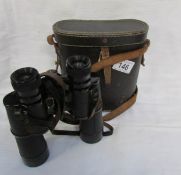 A pair of Lieverman 89 Gortx 20x binoculars with original case