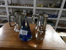 2 glass paperweights and 2 tankards