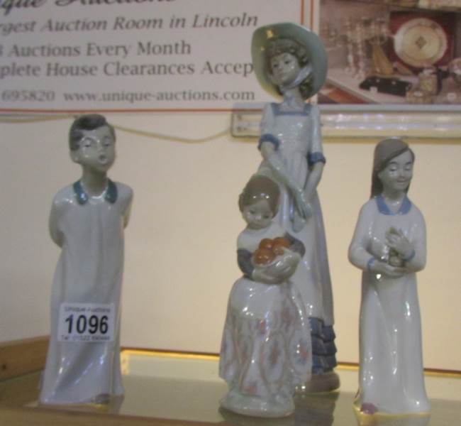 A LLadro figurine,