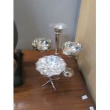 4 items of silver plate