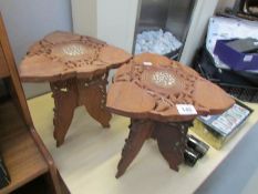 2 oriental folding tables