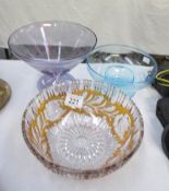 3 coloured glass bowls