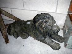 A lion garden statue