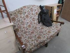 A 2 seat cottage sofa