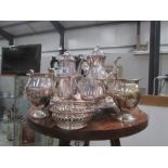 A mixed lot of silver plate