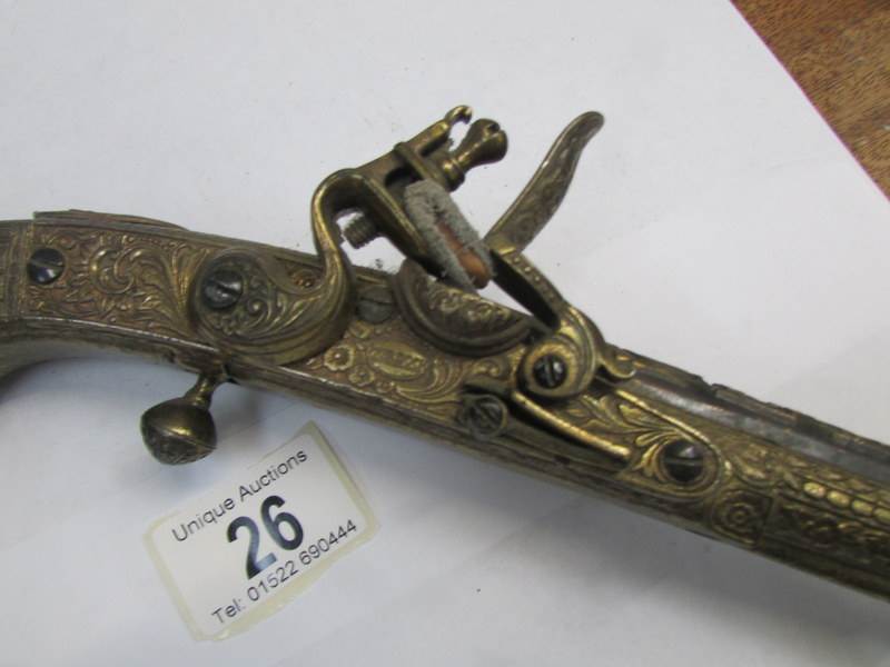 An ornamental flintlock pistol - Image 2 of 3