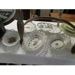 4 porcelain ribbon dishes and 2 plates