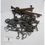 A mixed lot of old keys