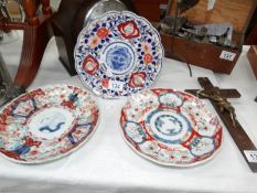 3 Edwardian Imari plates