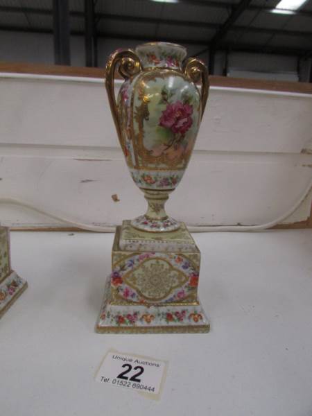 A pair of 19th century Austrian floral urns on stands - Image 2 of 3