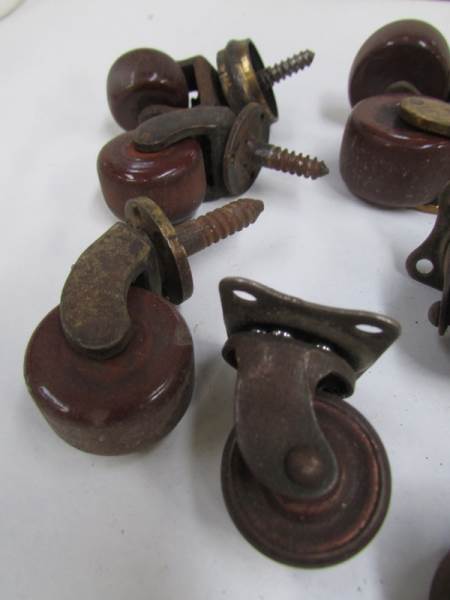 A quantity of old furniture castors - Image 4 of 4