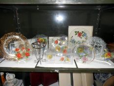 A mixed lot of glass ware