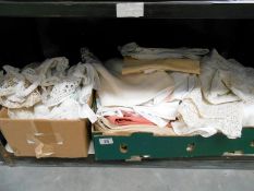 A mixed lot of assorted linen