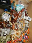 A mixed lot of costume jewellery