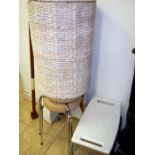 A linen bin & 4 stools
