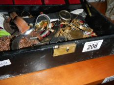 A jewellery box & contents