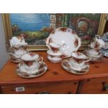 11 pieces of Royal Albert old country roses teaware