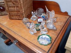 A mixed lot of paperweights etc