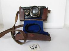 A German made Contax 1 camera (possibly IC) serial number V32259 (1933-34) with rare Carl Zeiss