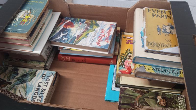 Children's Classics a collection of some 60 books including Kipling, Richard Adams, Anna Sewell, - Bild 5 aus 11