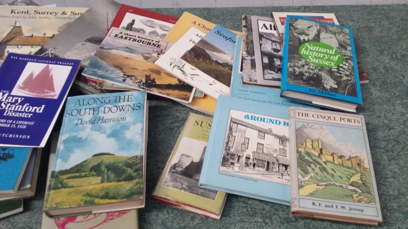 Sussex interest - A collection of books on Sussex including Topography, History etc approx 40 - Bild 4 aus 4