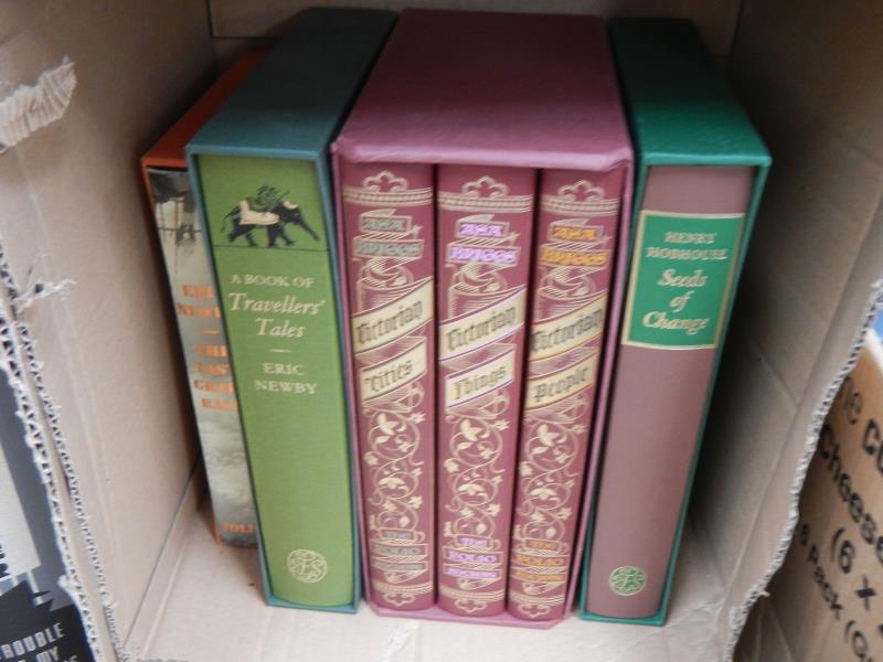 30 Folio Society Books including Sherlock Holmes, Raymond Chandler, Francis Bacon etc all in - Bild 3 aus 4