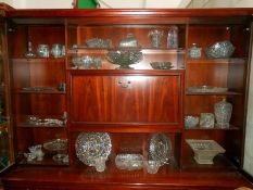 A large mixed lot of glass ware