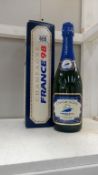 A boxed & unopened world cup France 98 champagne````5929