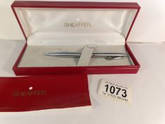 A boxed Sheaffer pen