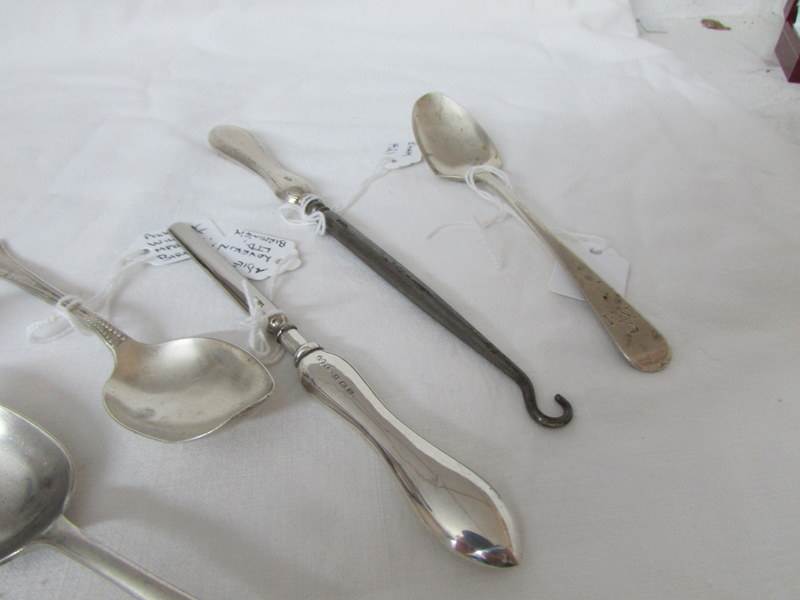 A mixed lot of silver spoons, button hook, plaque etc. - Image 2 of 4