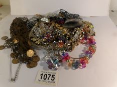 A large quantity of good fashion necklaces,