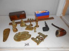 A mixed lot of brass etc