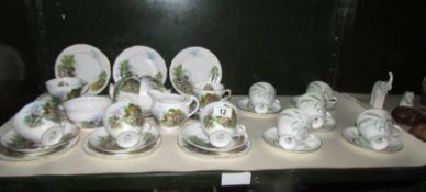 11 pieces of Royal Albert tea ware and 19 pieces of Royal Vale tea ware