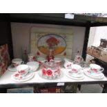 A quantity of poppy decorated tea ware etc