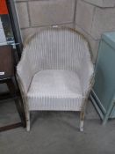 A loom style chair