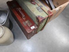 2 vintage suitcases